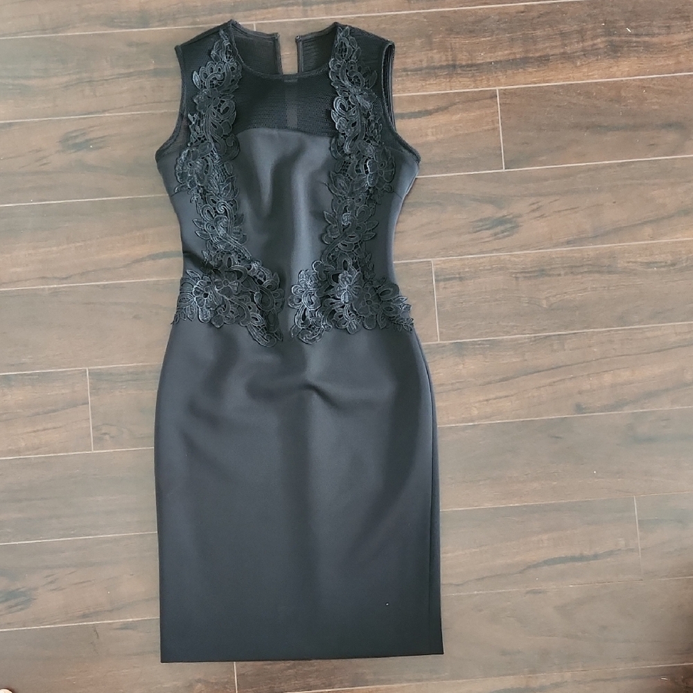 Calvin Klein Elegant Black Lace Midi Dress